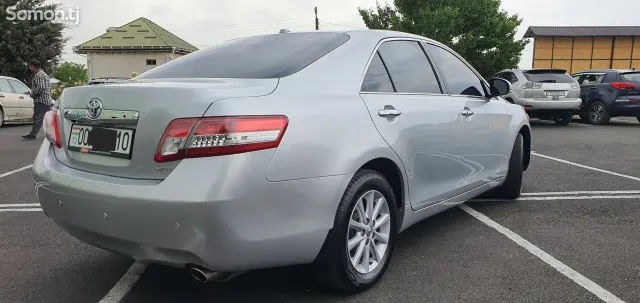 Toyota Camry 2010 · 2.5 AT