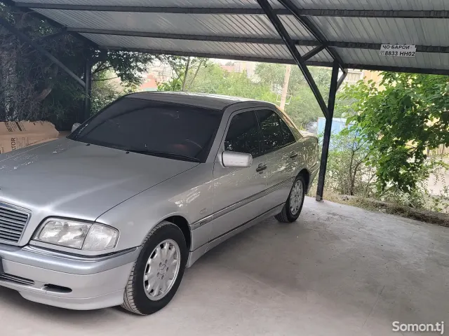 Mercedes-Benz C class 1999 · 1.8 AT