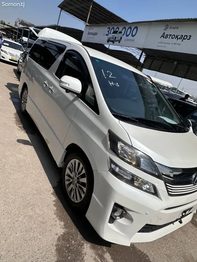 Toyota Vellfire 2014 · 2.4 AT