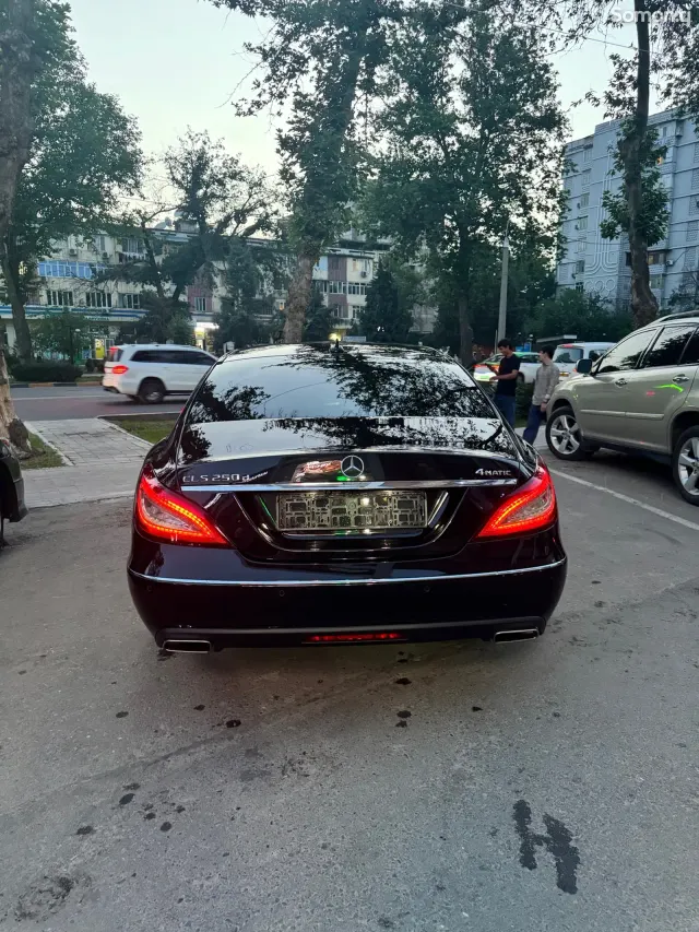 Mercedes-Benz CLS class 2016 · 2.5 AT