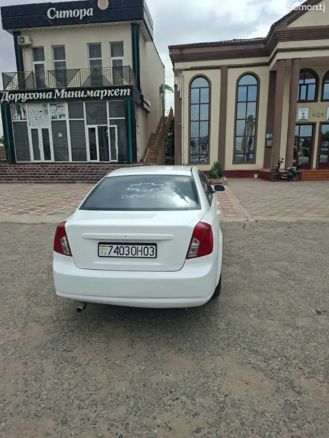 Daewoo Lacetti 2005 · 1.6 MT