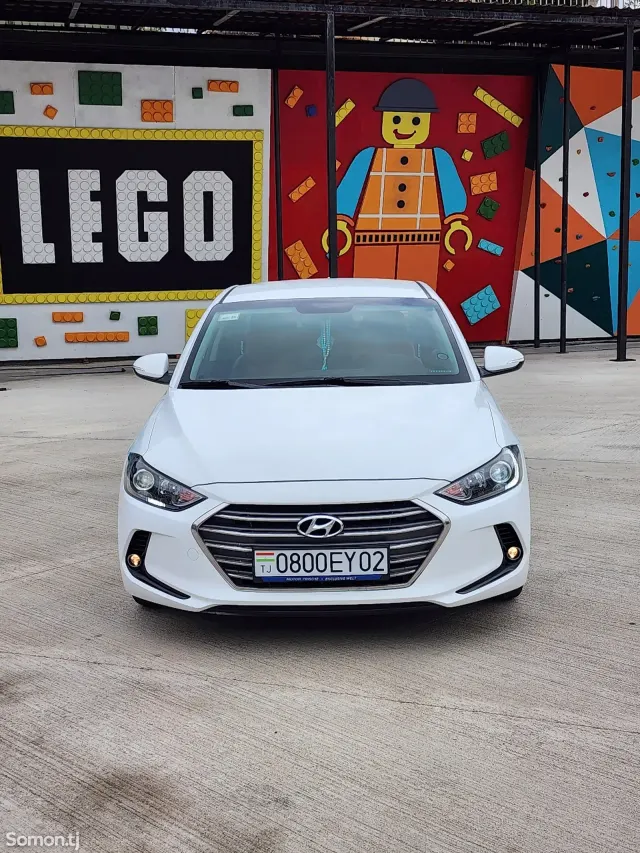 Hyundai Avante 2016 · 1.6 AT