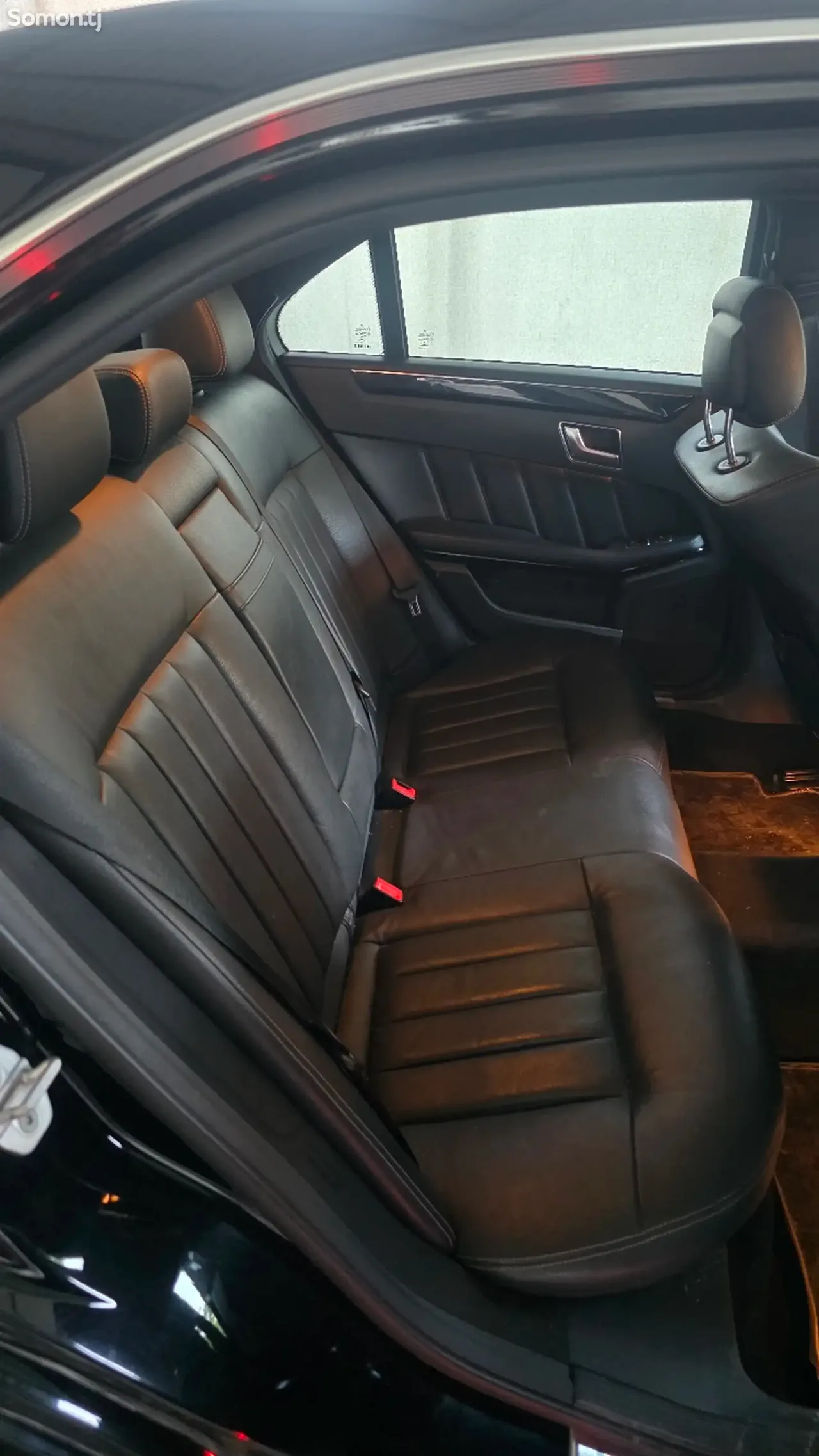 Mercedes-Benz E class 2016 · 3.0 AT