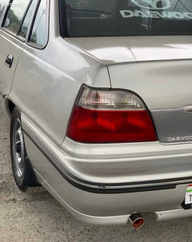 Daewoo Nexia 1996 · 1.6 MT