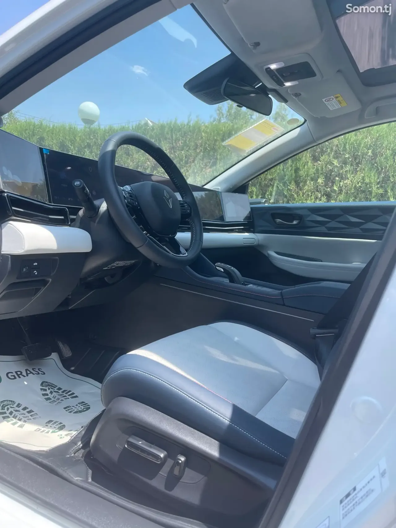 Dongfeng L7 2025 · AT