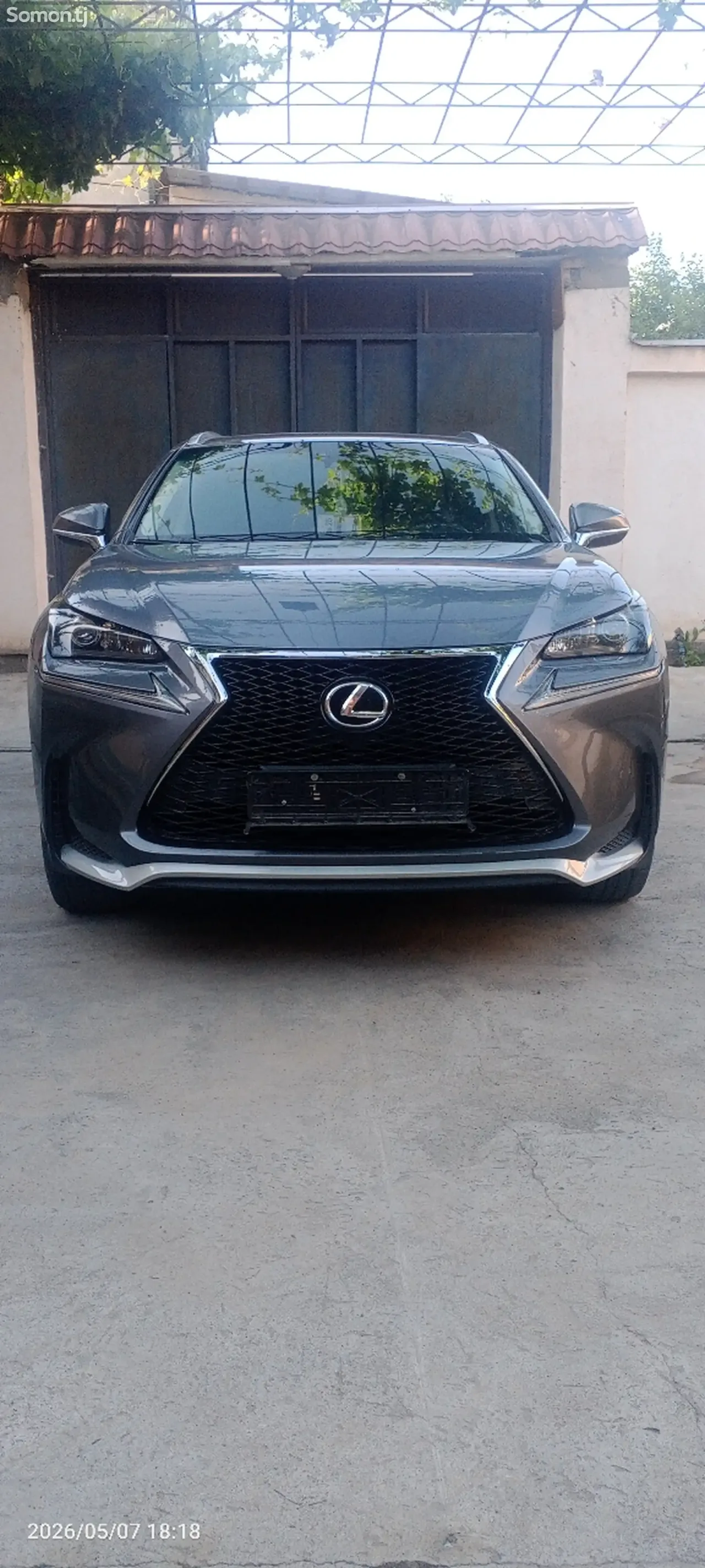 Lexus NX series 2015 · 2.0 AT