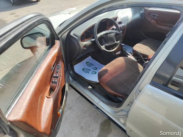 Daewoo Leganza 1997 · 1.8 MT