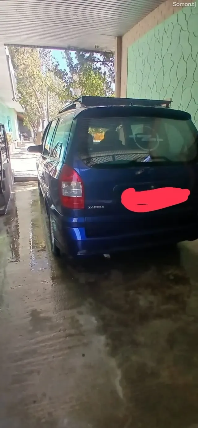 Opel Zafira 2005 · 1.8 MT
