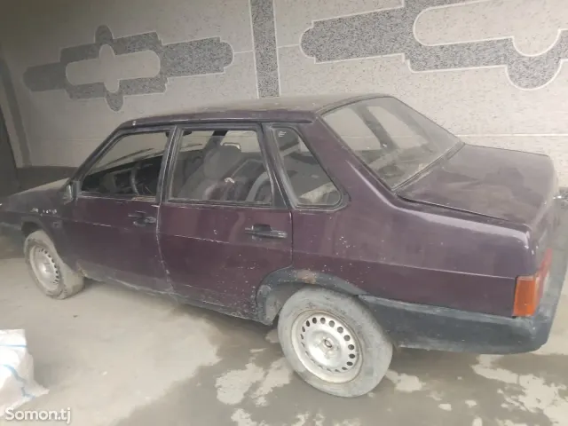 Lada (ВАЗ) 21099 1978 · MT