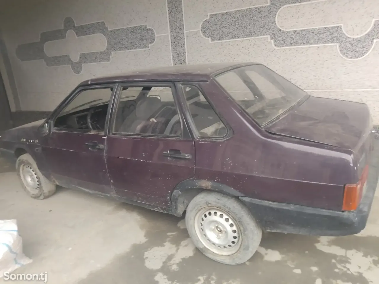 Lada (ВАЗ) 21099 1978 · MT