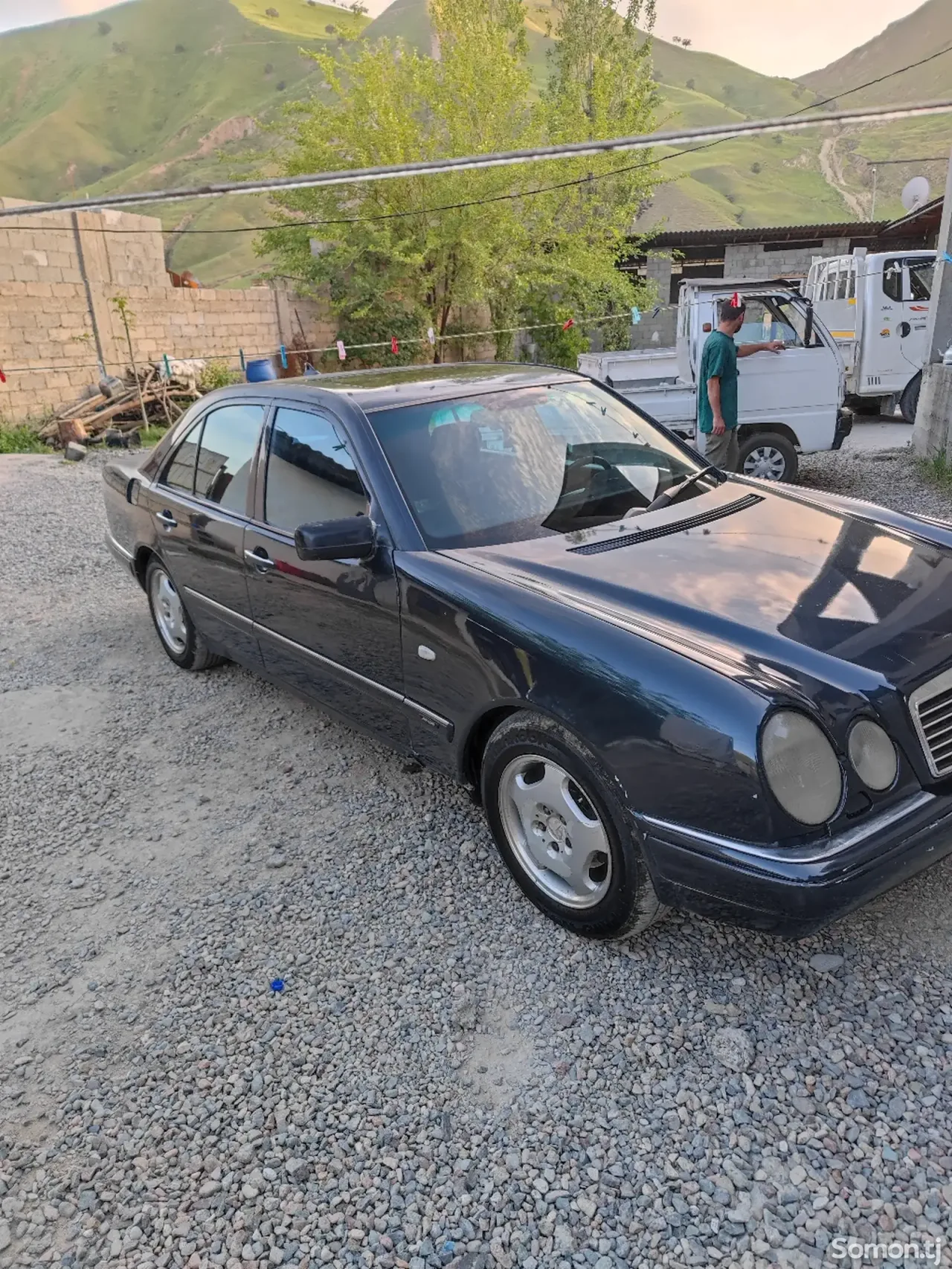 Mercedes-Benz E class 1998 · 3.0 AT