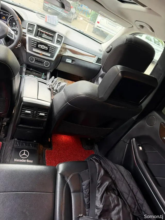 Mercedes-Benz GL class 2014 · 4.5 AT