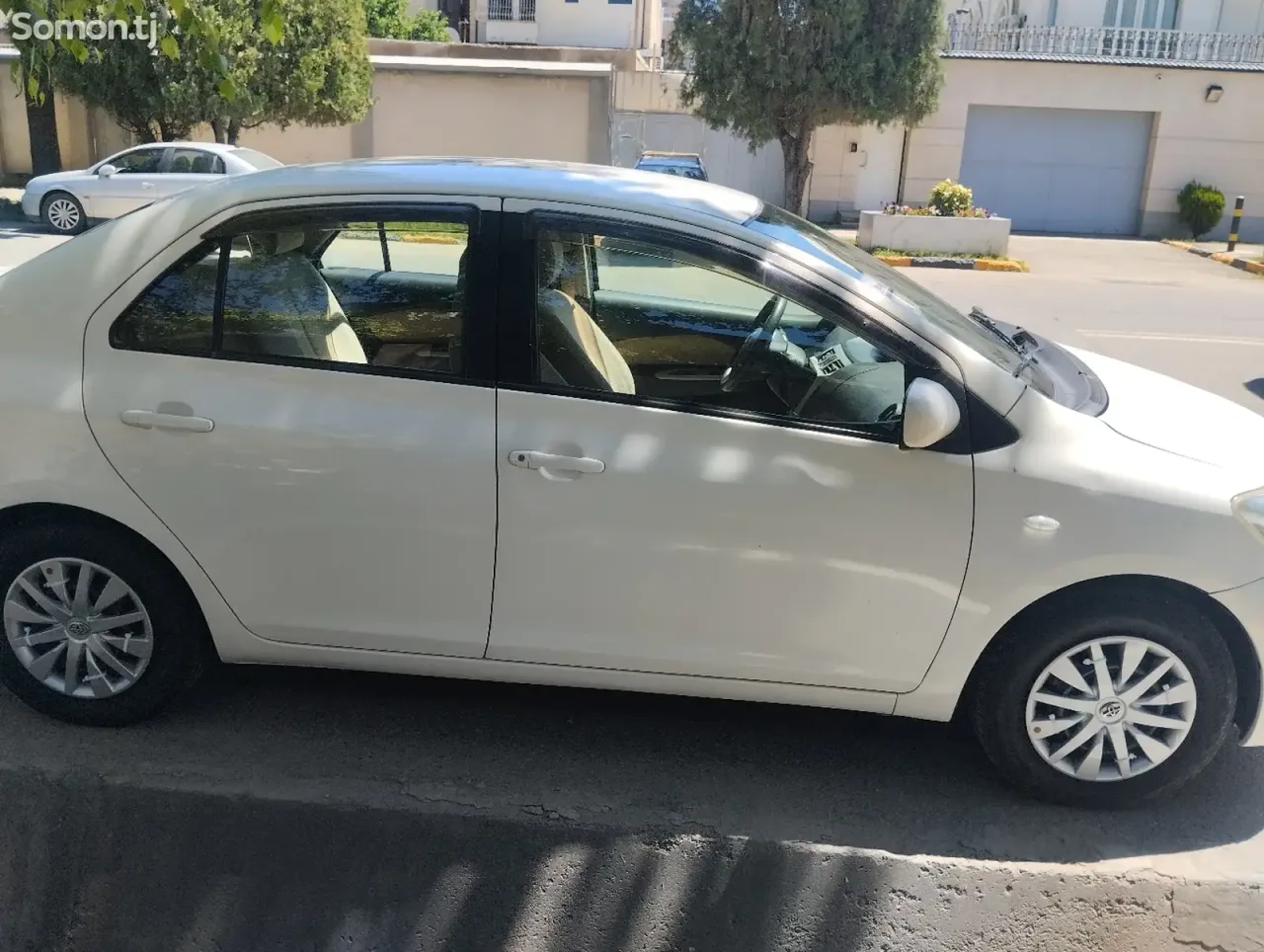 Toyota Belta 2007 · 1.3 AT