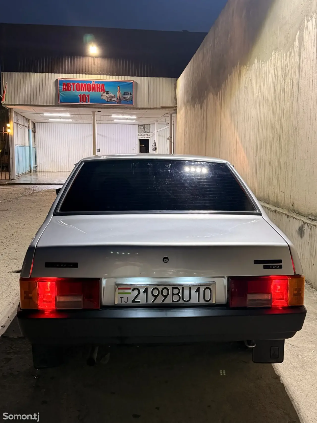 Lada (ВАЗ) 21099 2004 · 1.7 MT