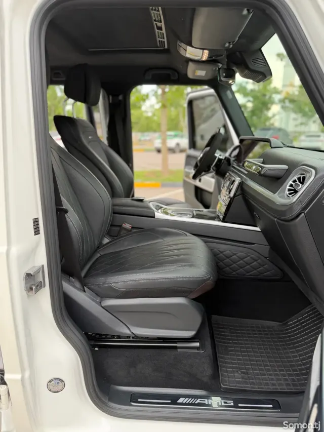 Mercedes-Benz G class 2020 · 6.3 AT