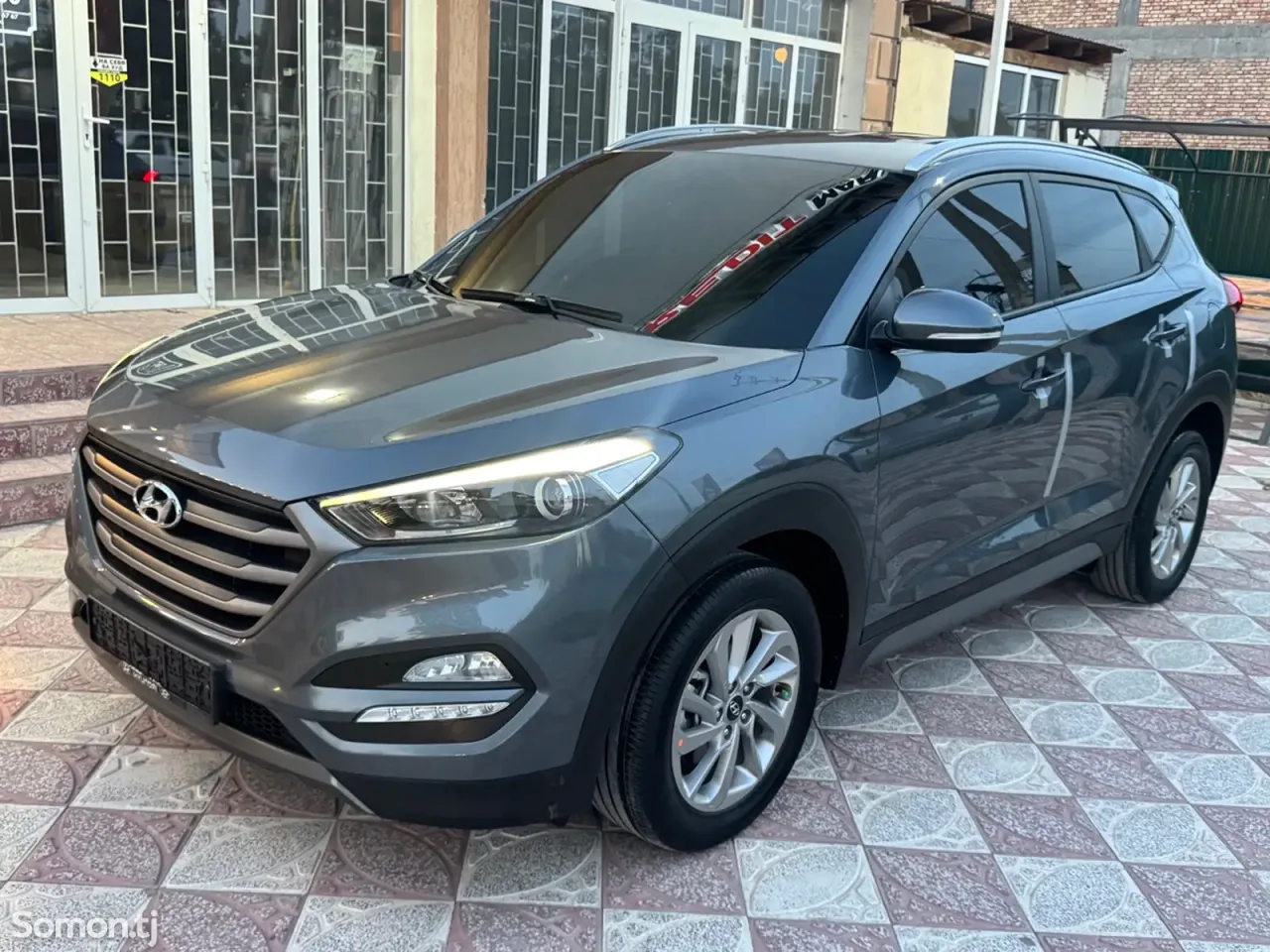 Hyundai Tucson 2015 · 2.0 AT