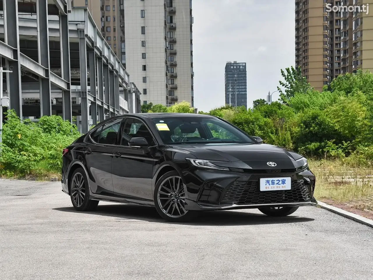 Toyota Camry 2026 · 2.0 AT