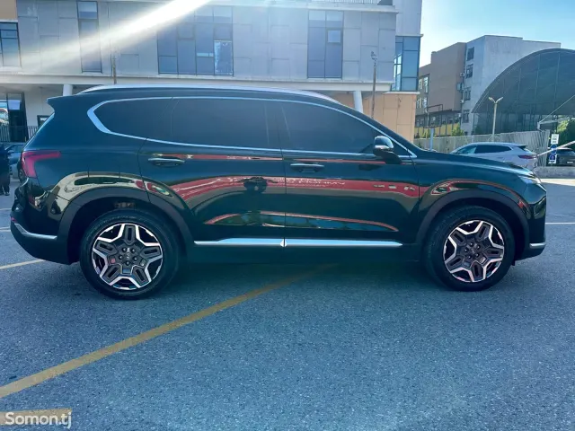 Hyundai Santa Fe 2023 · 2.5 AT