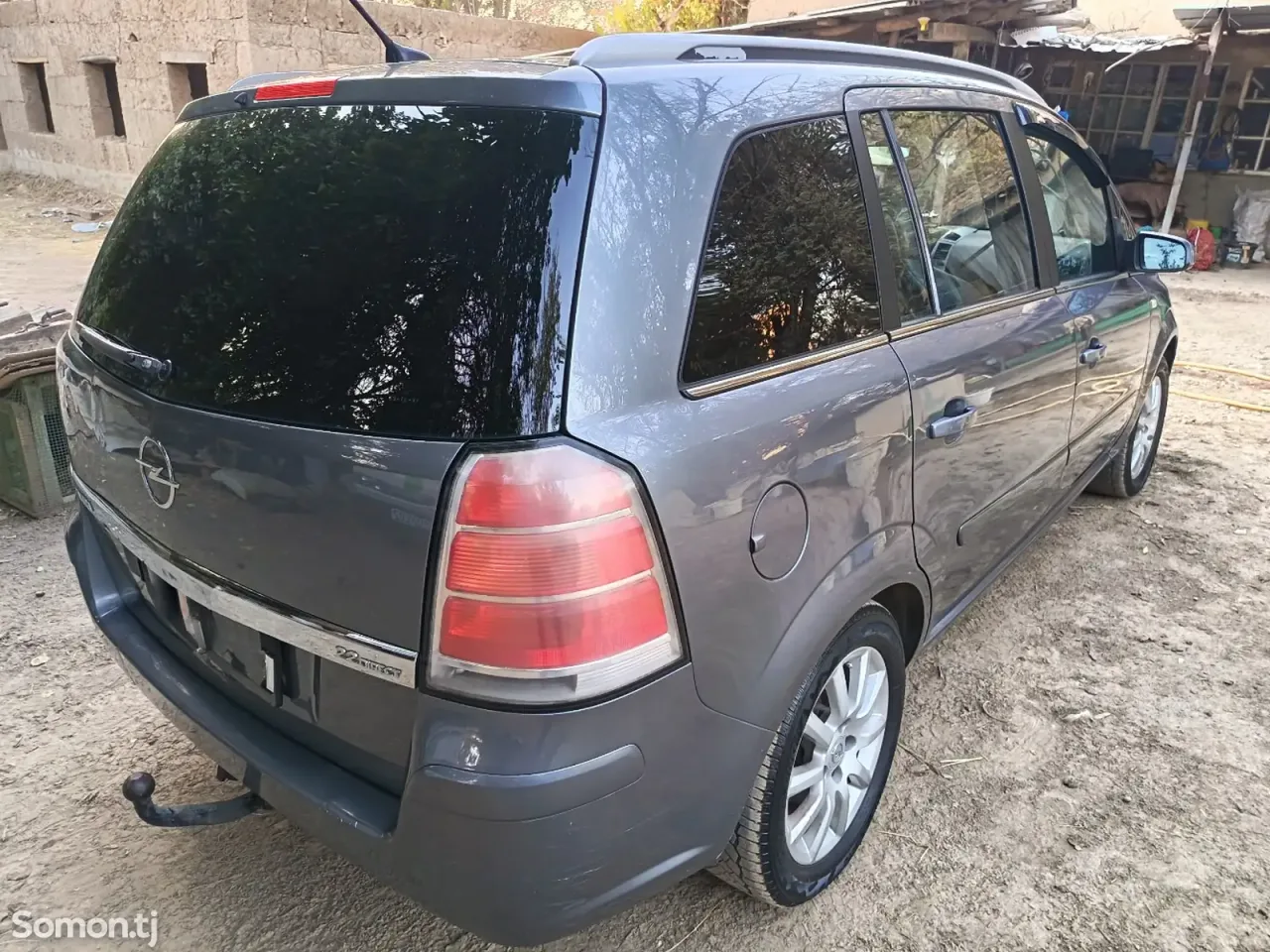 Opel Zafira 2007 · 2.2 AT