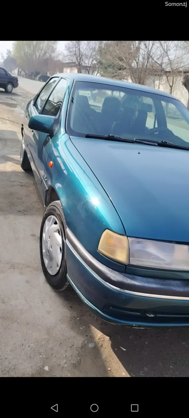 Opel Vectra B 1994 · 1.6 MT