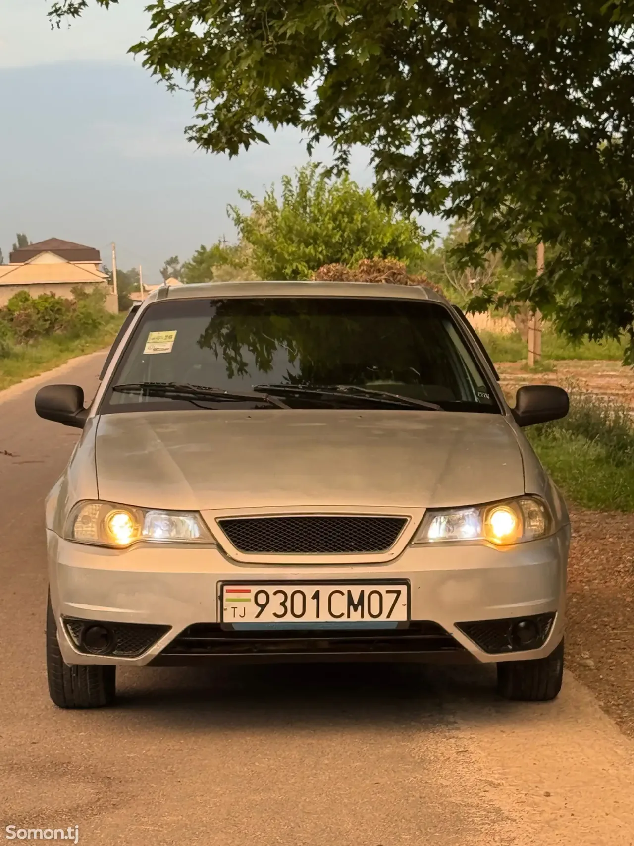 Daewoo Nexia 1995 · 1.6 MT