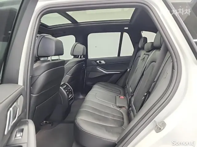 BMW X5 2021 · 3.0 AT