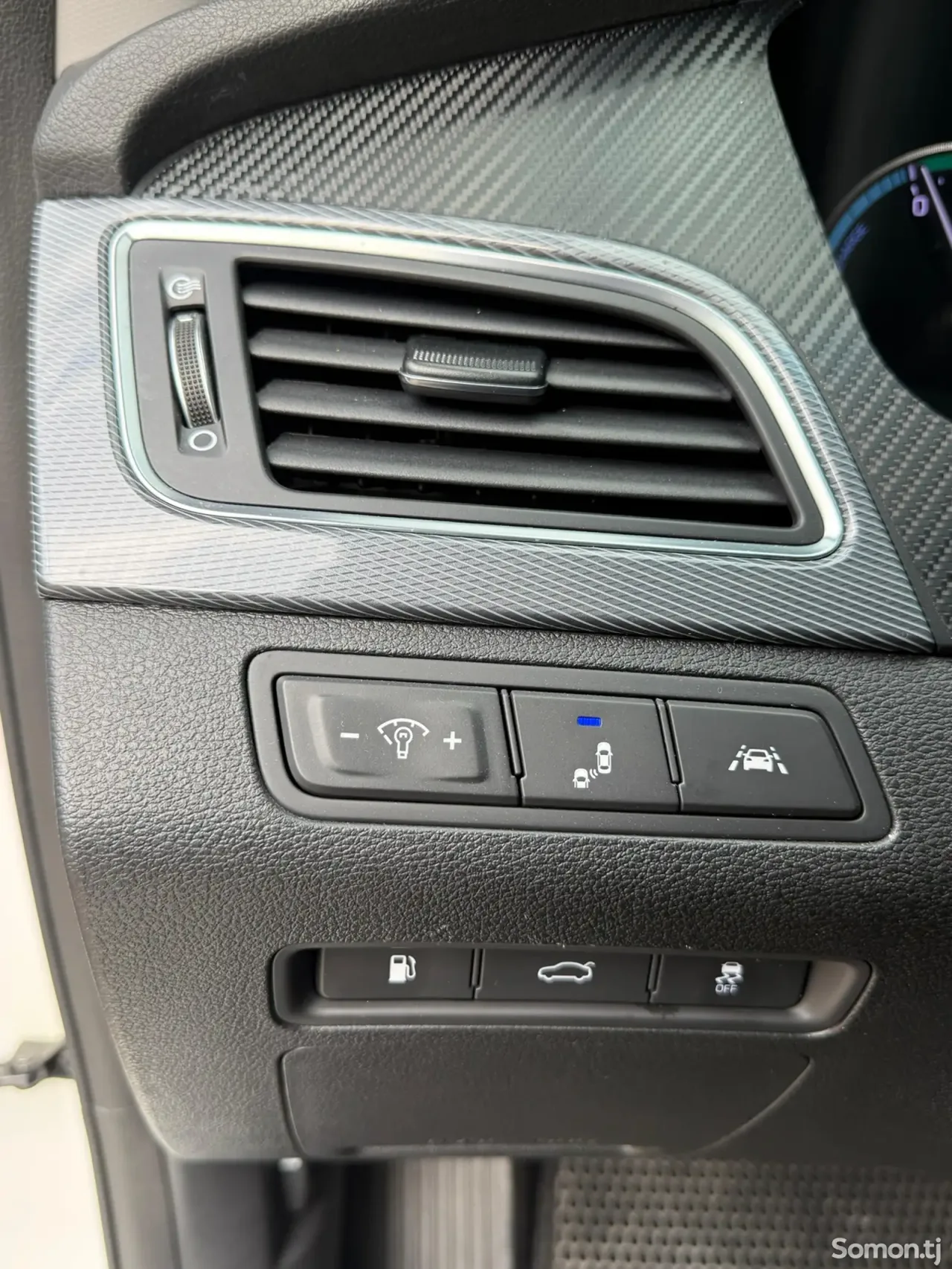 Hyundai Sonata 2015 · 2.0 AT
