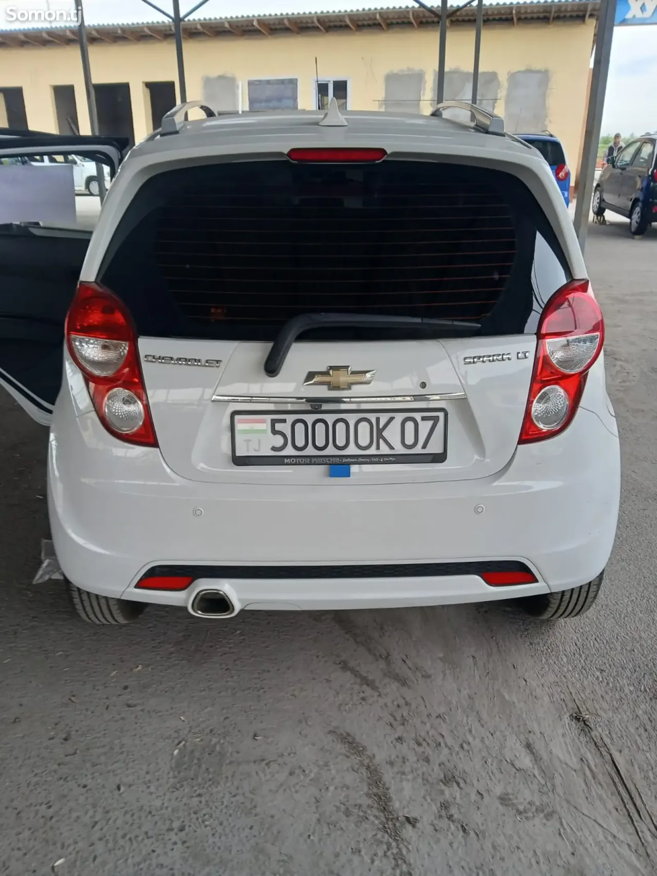 Chevrolet Spark 2014 · 1.1 AT
