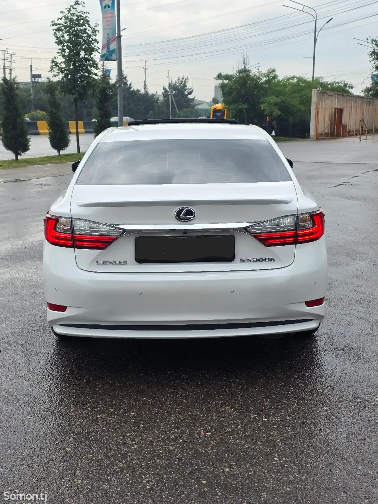 Lexus ES series 2016 · 3.0 AT