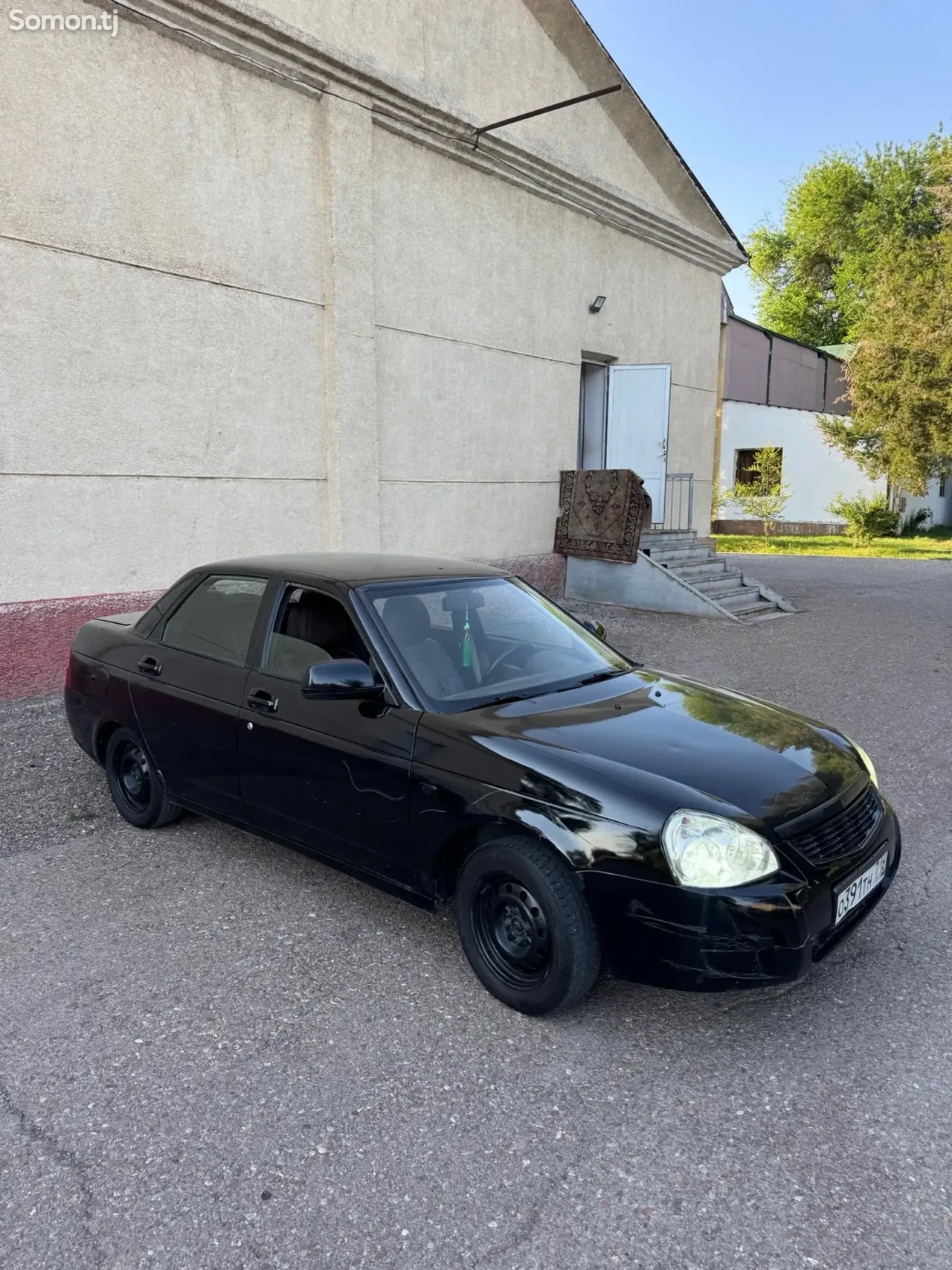 Lada (ВАЗ) Priora 2010 · 1.6 MT