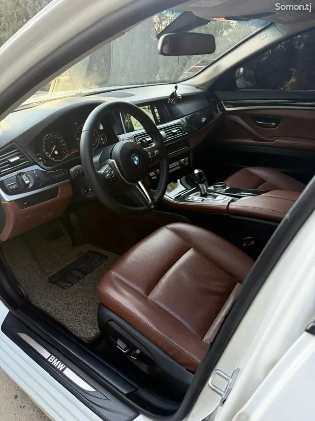 BMW 5 series 2014 · 2.0 AT