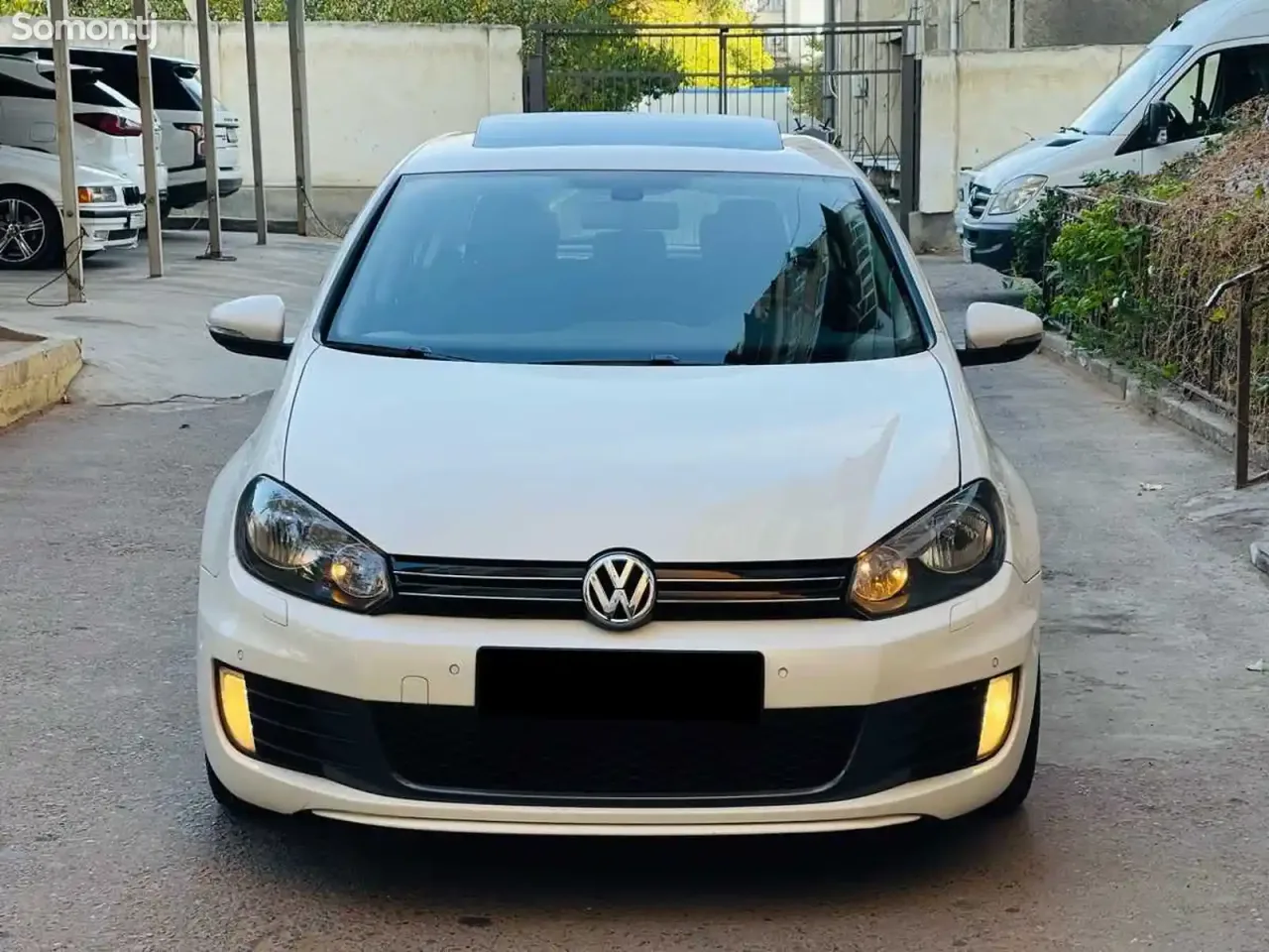 Volkswagen Golf 2012 · 2.0 AT