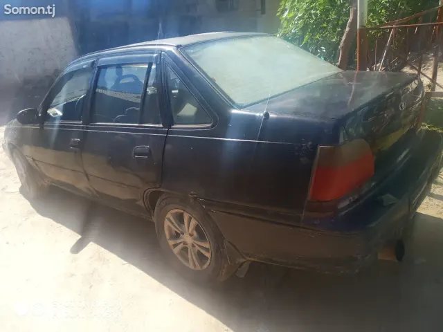 Daewoo Nexia 1996 · 1.6 MT