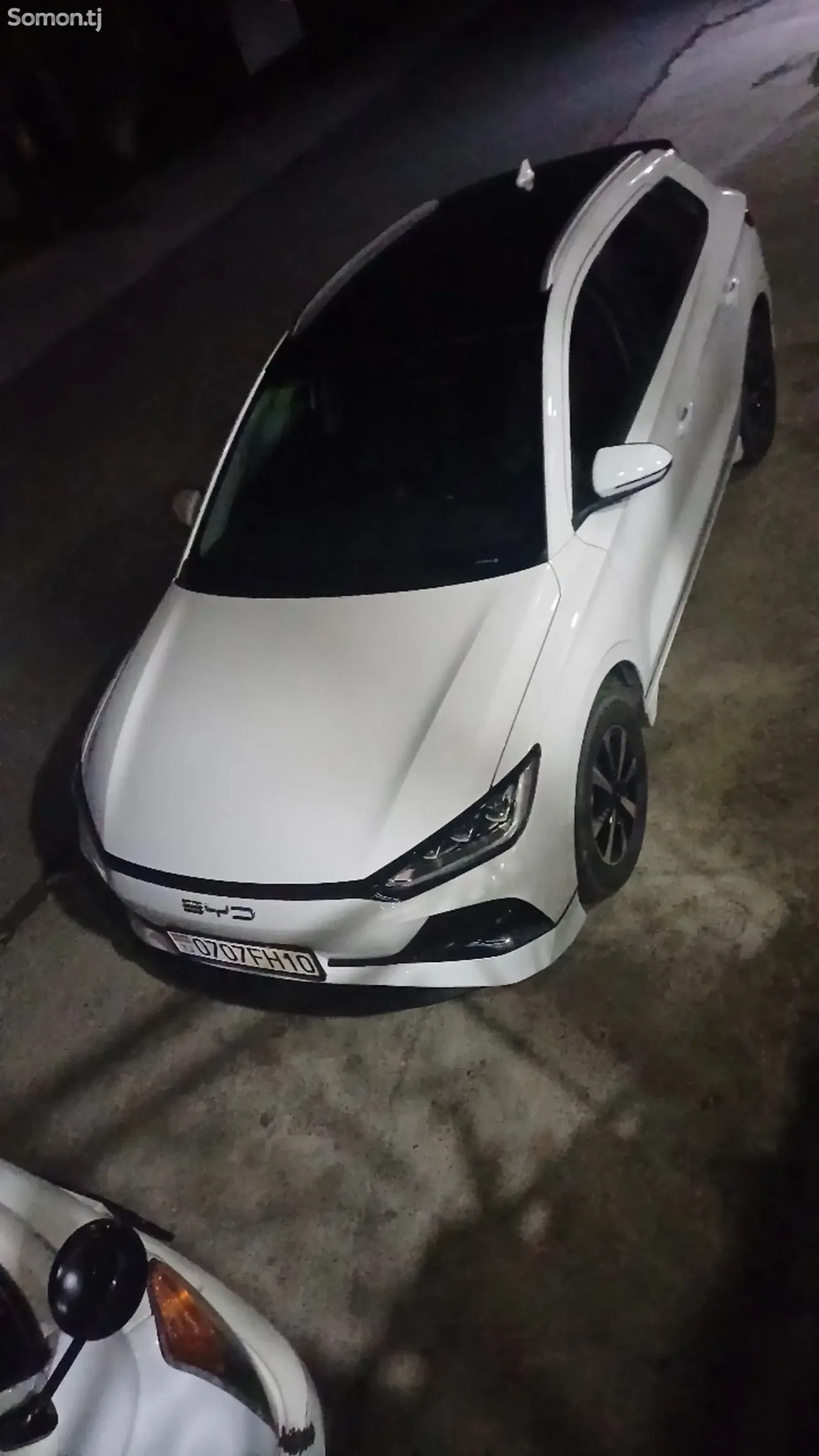 BYD E2 2024 · AT