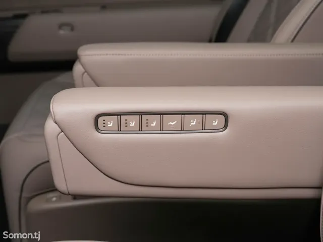 Li Auto (Lixiang) L9 2026 · 2.0 AT