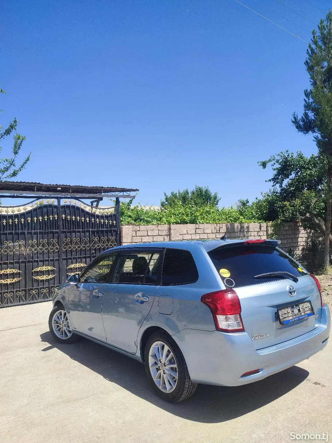Toyota Fielder 2014 · 1.5 AT