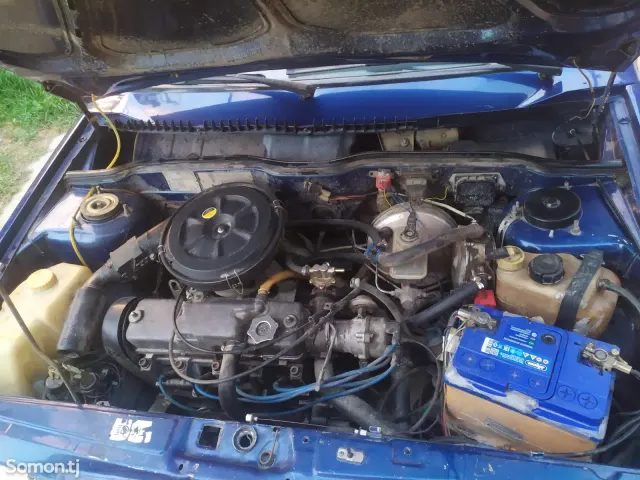 Lada (ВАЗ) 2109 2001 · 1.5 MT