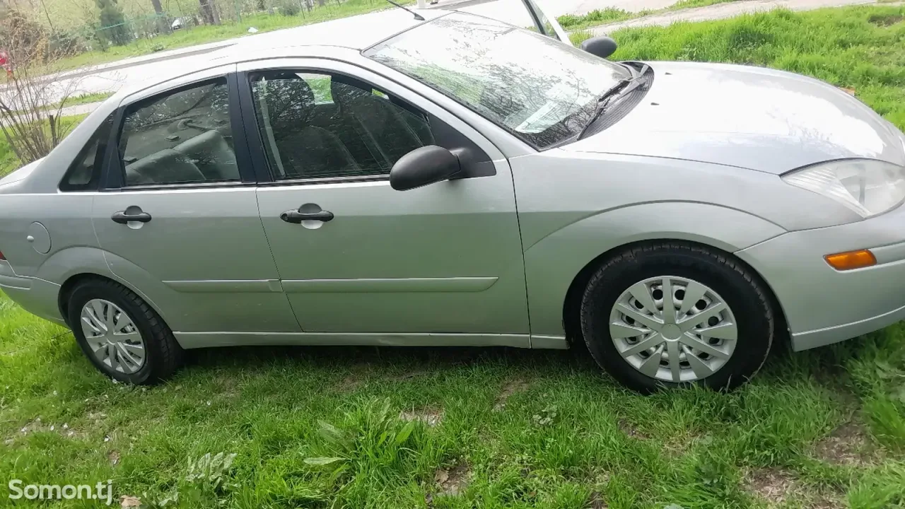 Ford Focus 2001 · 1.9 AT