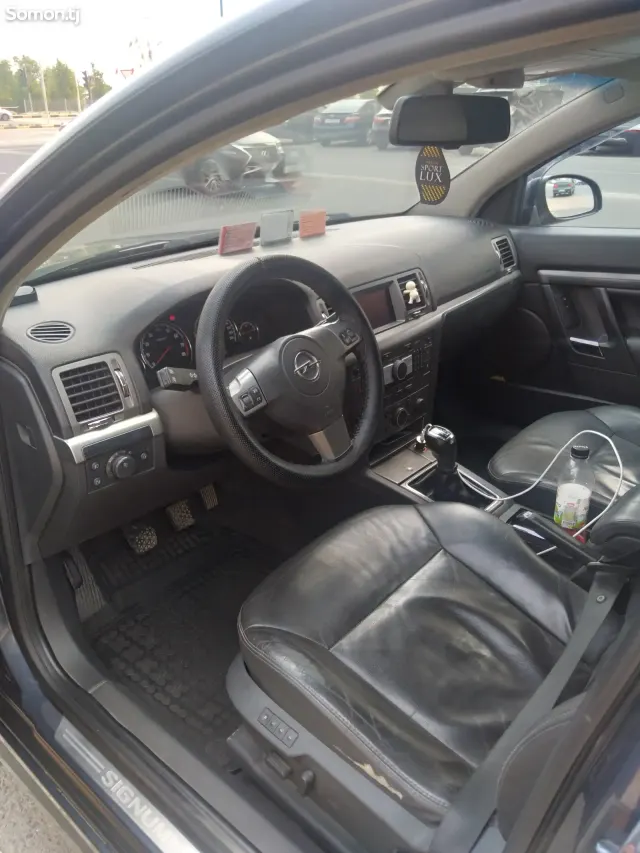 Opel Signum 2008 · 2.2 MT