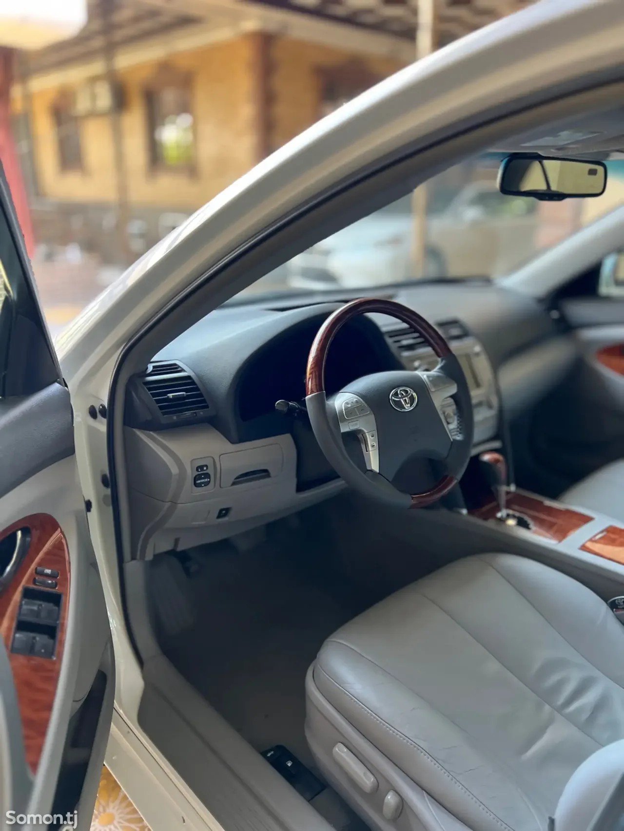 Toyota Camry 2010 · 2.5 AT