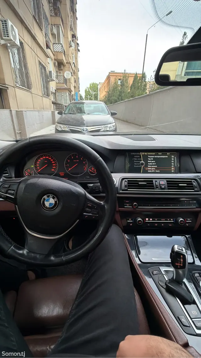 BMW 5 series 2011 · 2.8 AT