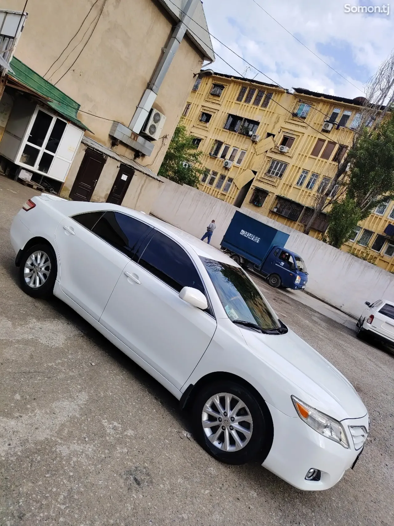 Toyota Camry 2011 · 2.5 AT