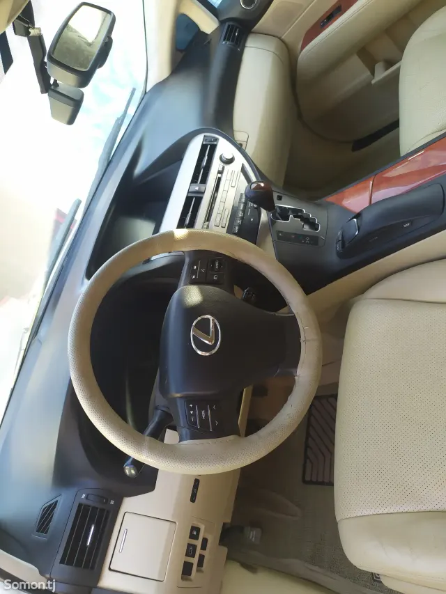 Lexus RX series 2010 · 3.5 AT
