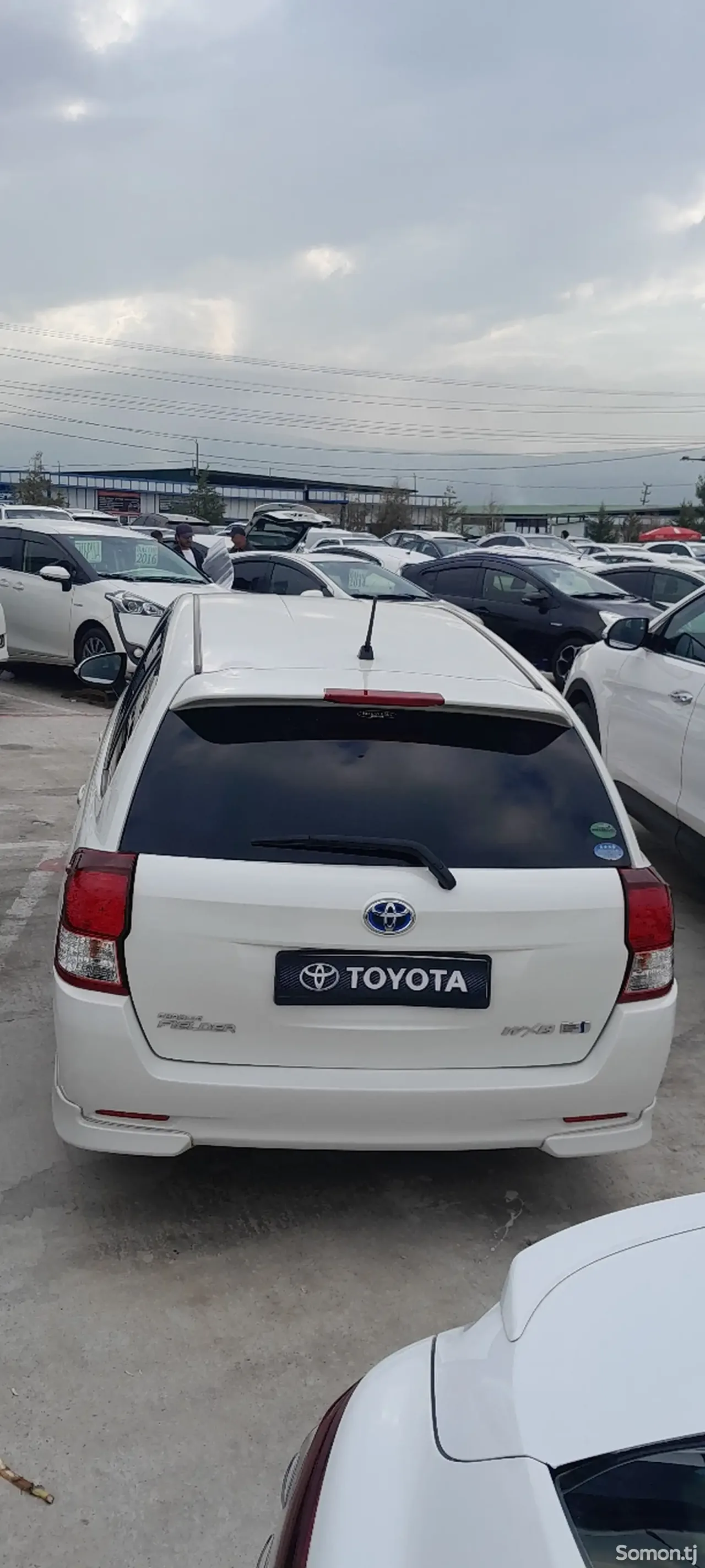 Toyota Fielder 2014 · 1.5 AT