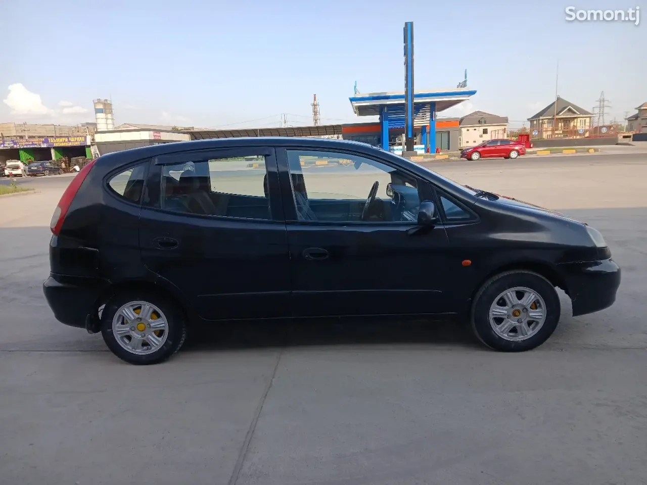 Chevrolet Rezzo 2000 · 1.8 MT