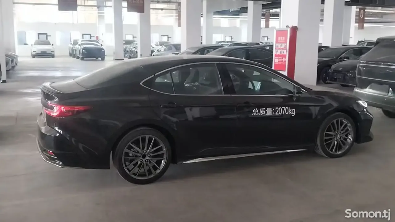 Toyota Camry 2026 · 2.0 AT