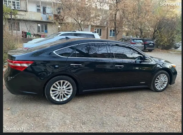 Toyota Avalon 2014 · 2.5 AT