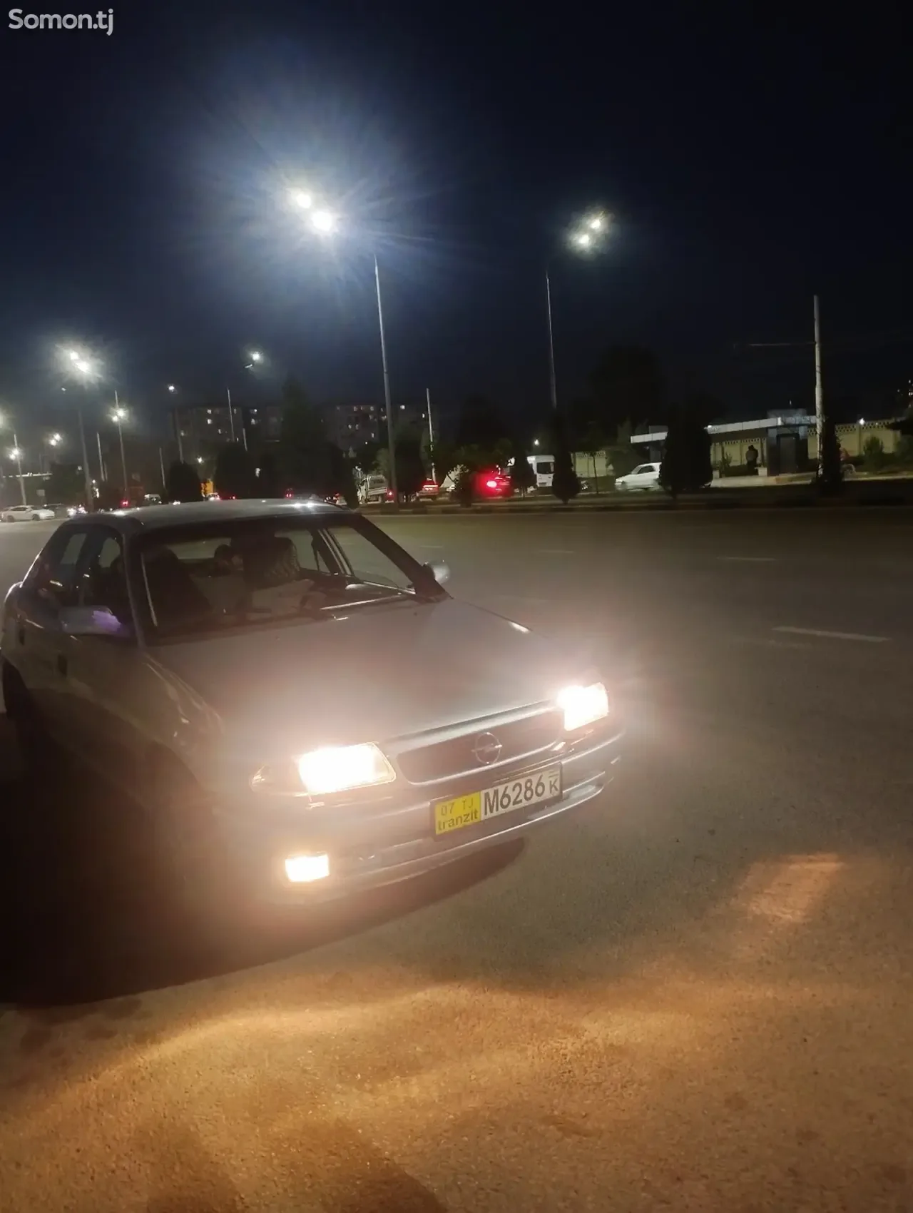 Opel Astra F 1994 · 1.6 MT