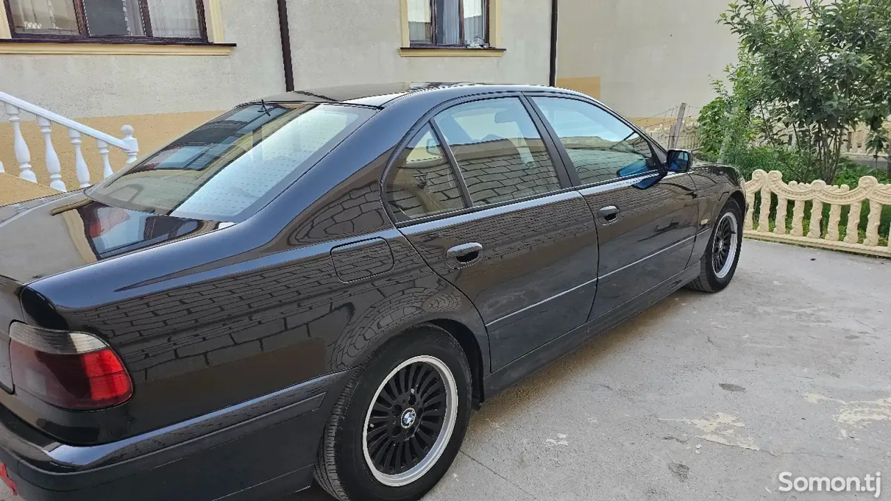 BMW 5 series 2000 · 2.4 AT