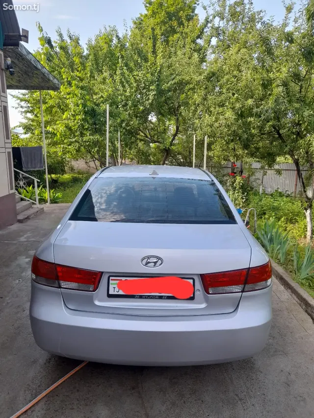 Hyundai Sonata 2007 · 2.0 AT